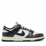 Nike Dunk Low Vintage Panda