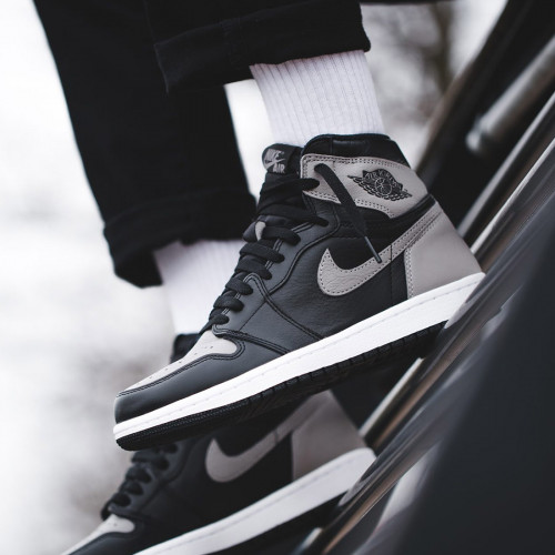 Air Jordan 1 Retro High OG 'Shadow' 2018