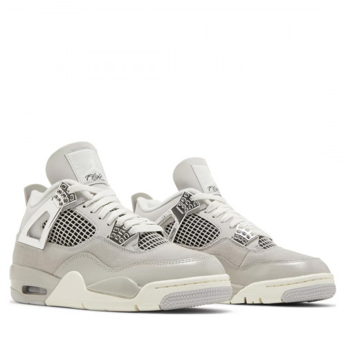 Wmns Air Jordan 4 Retro 'Frozen Moments'