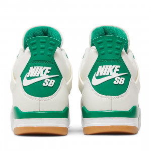 Nike SB x Air Jordan 4 Retro SP 'Pine Green'