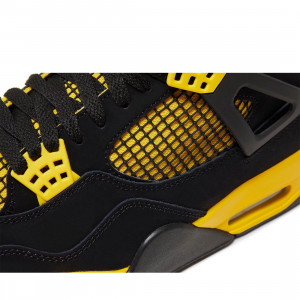 Air Jordan 4 Retro 'Thunder' 2023