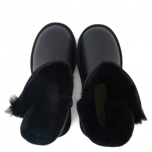 Ugg Bailey Button Metallic Black