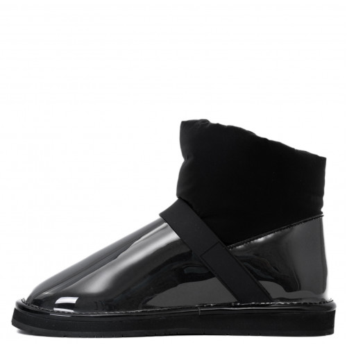 Ugg Clear Quilty Boot Black