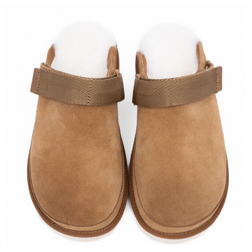 UGG Goldenstar Clog Chestnut